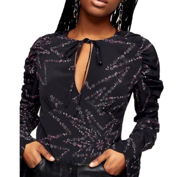 TOPSHOP BLACK STAR PRINT PRAIRIE BLOUSE - Picture 1 of 9